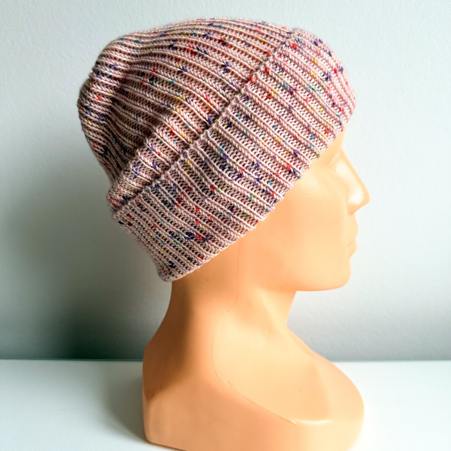 VARELLA – czapka merino beanie wywijana 100% baby merino 103 Urodzinowe Confetti różowa
