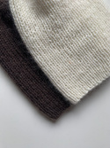 AUREA – ręcznie robiona ciepła czapka damska z baby merino + moher i jedwab 02/01 Ecru