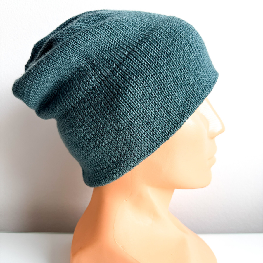 Beanie aus 100% Baby Merino – 66 Nebliger Wald