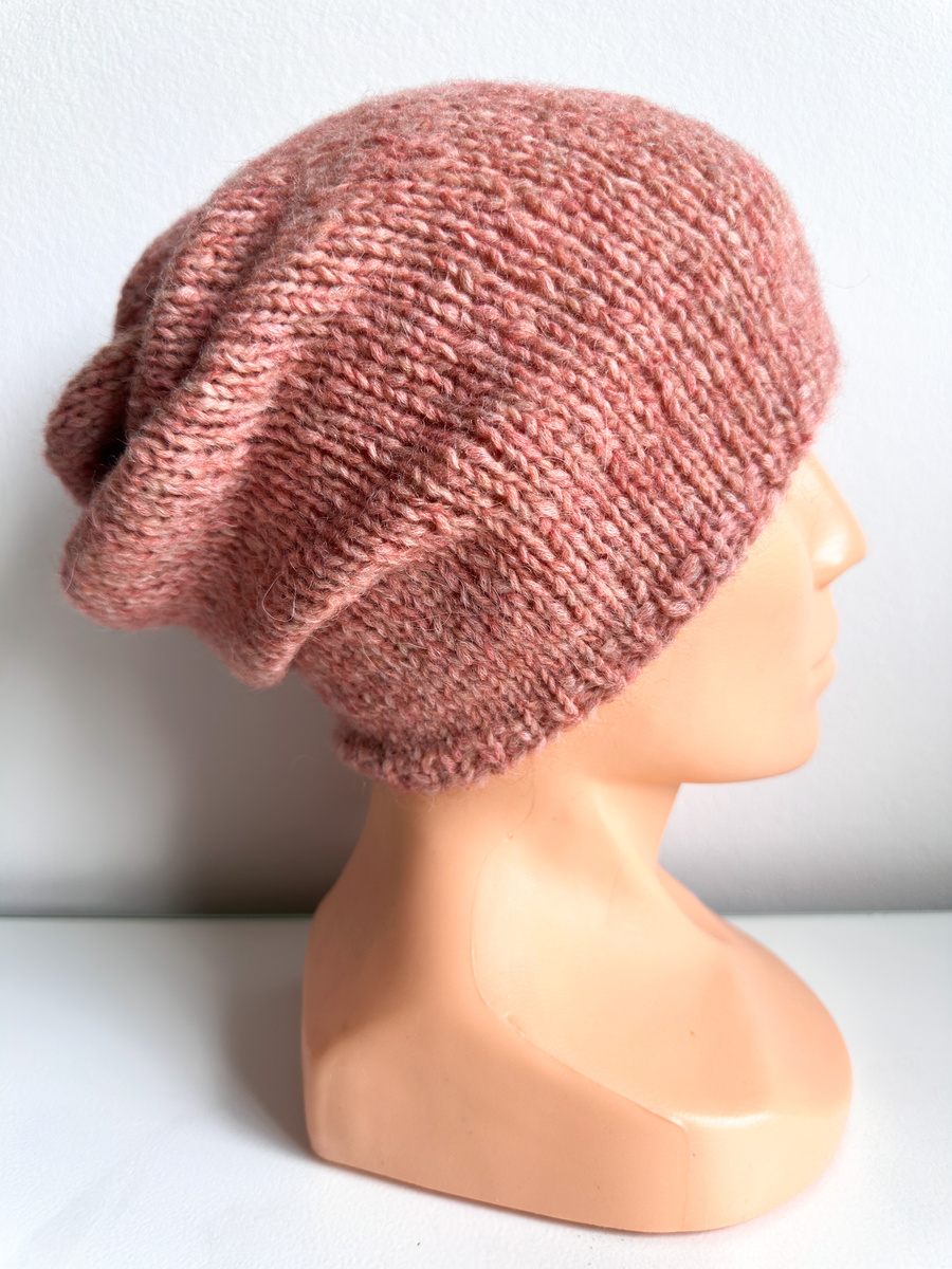 Ciepła czapka ręcznie robiona CHMURKA Alpaka 32 blush