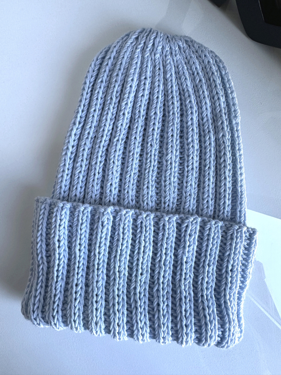 Wywijana czapka merino HELLI 100% Baby Merino 53 Rosa