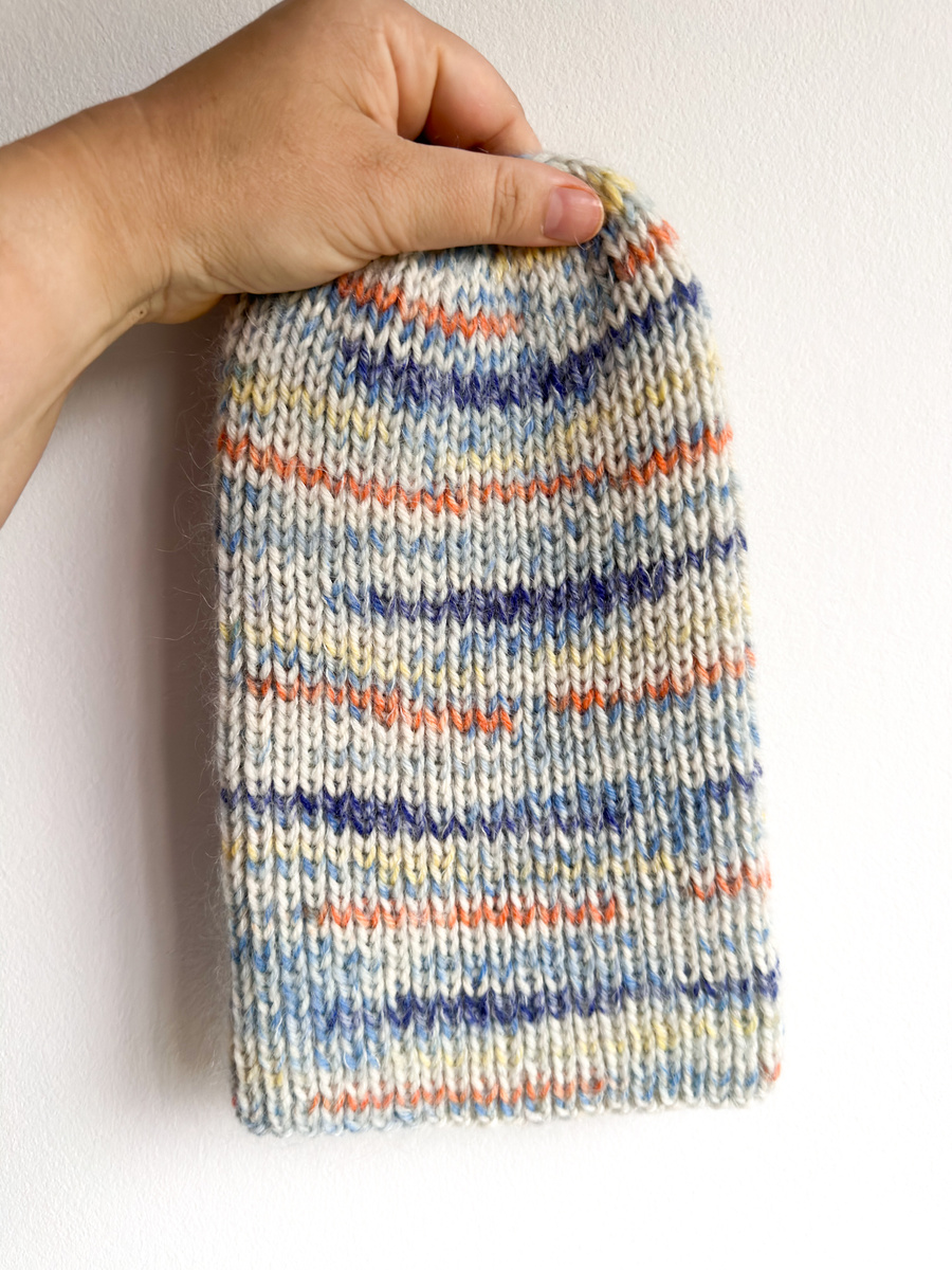 Handmade Czapka damska AUREA 100% Baby Merino plus moher i jedwab 03/29 Wanilia