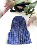 NELLI – czapka merino wywijana 38 Niebieska Mgiełka, ręcznie robiona