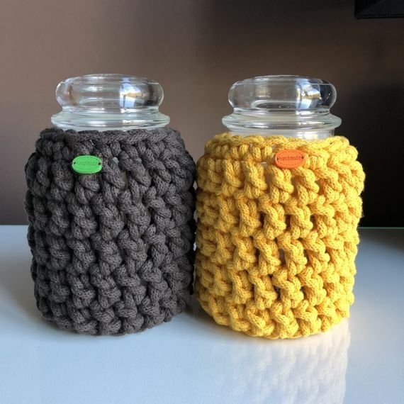 Sweterek na świecę ze sznurka bawełnianego 260 żółty