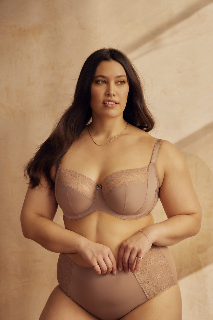 Figi Sculptresse Panache Chi Chi 7692 Brief Cappuccino