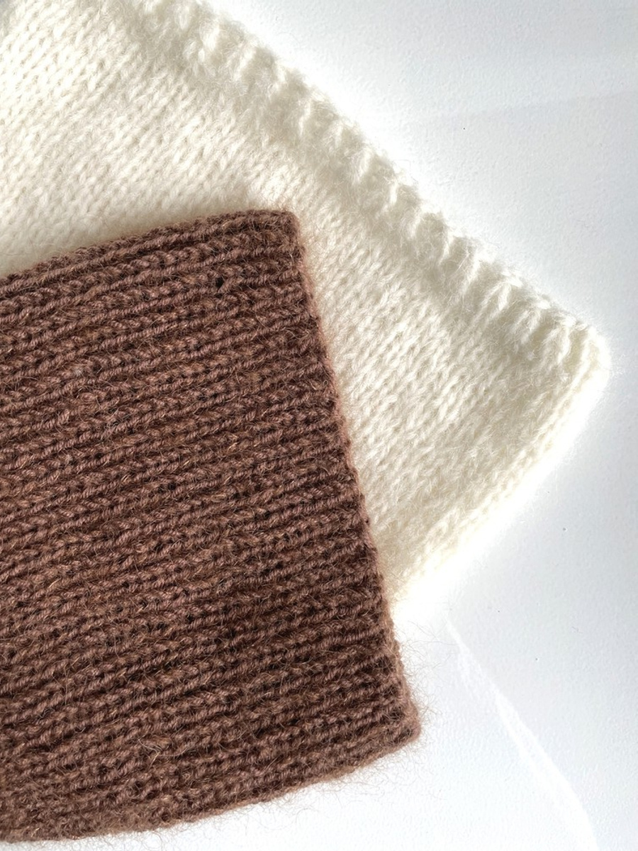 Handmade Czapka damska AUREA 100% Baby Merino plus moher i jedwab 52/35 Czekolada mleczna