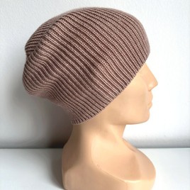 VARELLA – czapka z wełny merino beanie 100% baby merino 49 Pustynna Róża