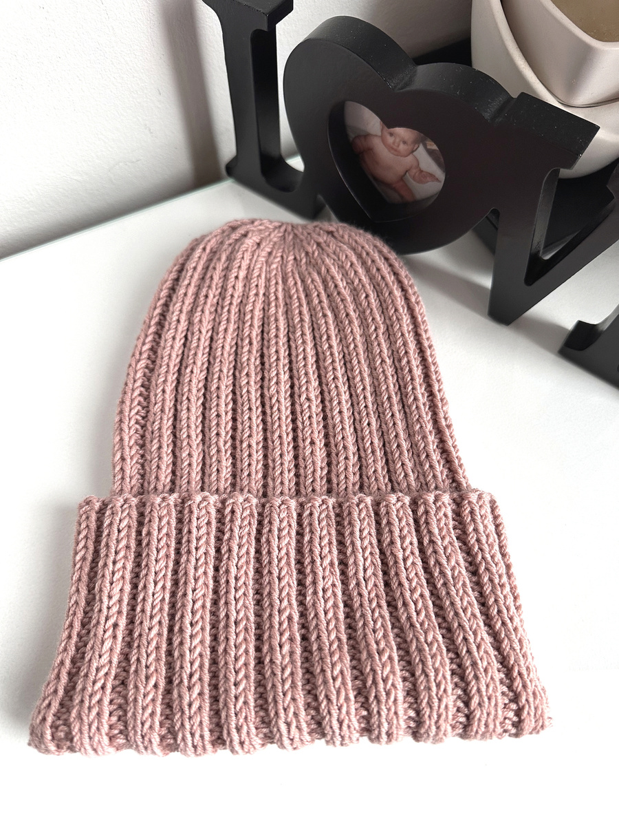HELLI – wywijana czapka merino 100% Baby Merino 49 Pustynna Róża unisex zimowa