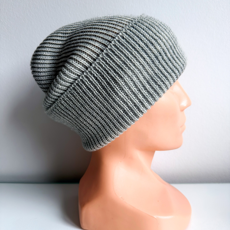VARELLA Beanie-Mütze aus Merinowolle 100% Baby Merino 22 Hellgrau winterlich