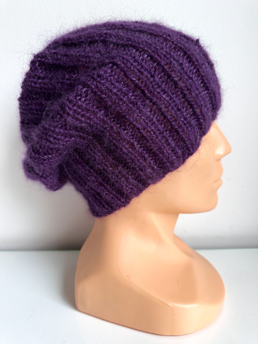 Ręcznie robiona Czapka MARGARET 100% Alpaka plus nitka moher z jedwabiem 4400/16 Ciemnofioletowy
