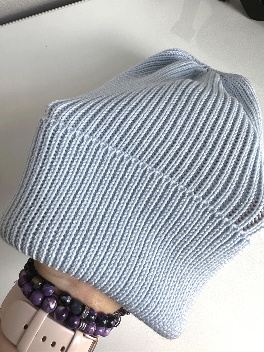 VARELLA – czapka beanie z wełny merino 100% Baby Merino 53 Rosa zimowa