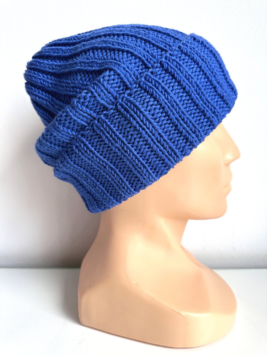 HELLI Beanie-Mütze aus Merinowolle 100% Baby Merino 33 leuchtend blau