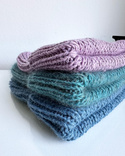 NANA – czapka beanie wywijana z wełny baby merino 39 Fioletowa Orchidea