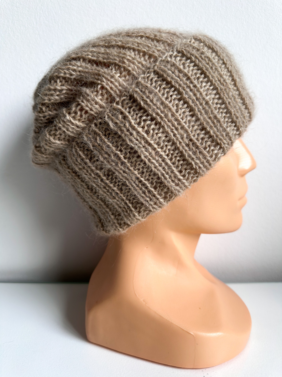 MARGARET Handmade Turn-Up Beanie Alpaca Mohair with Silk 2020/54 Light Sand