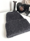 Ręcznie robiona czapka beanie AUREA 100% Baby Merino plus moher i jedwab 21/02 Czarny