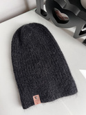 Handgemachte Damenmütze AUREA 100% Baby Merino plus Mohair und Seide 21/02 Schwarz