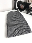 NANA Beanie-Mütze aus Baby-Merinowolle 20 Dunkelgrau handgemacht