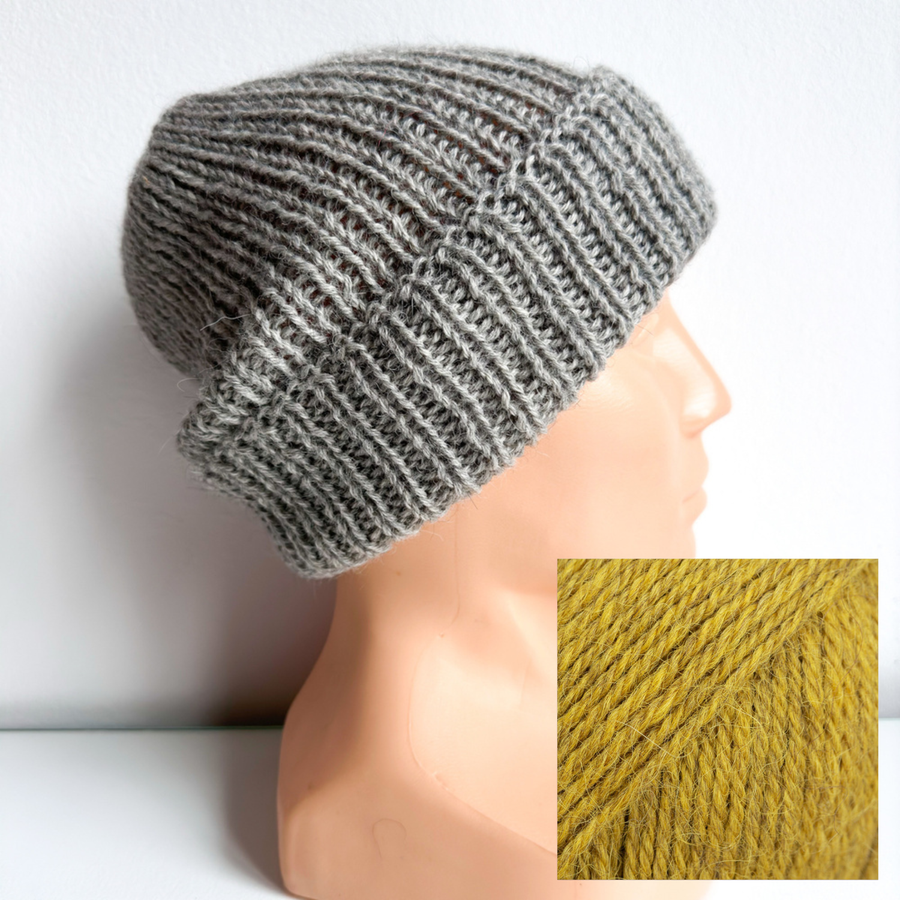 Czapka wywijana zrobiona ręcznie na drutach KIARA 100% Alpaka 9029 łany pszenicy