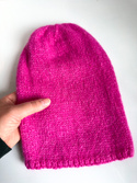 Ciepła czapka ręcznie robiona CHMURKA Alpaka 39 Magenta