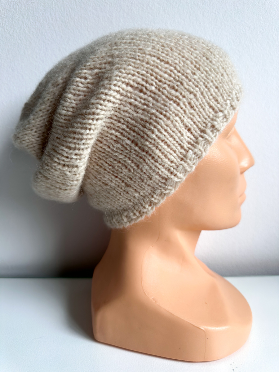 Ciepła czapka ręcznie robiona CHMURKA Alpaka 02 pszeniczny