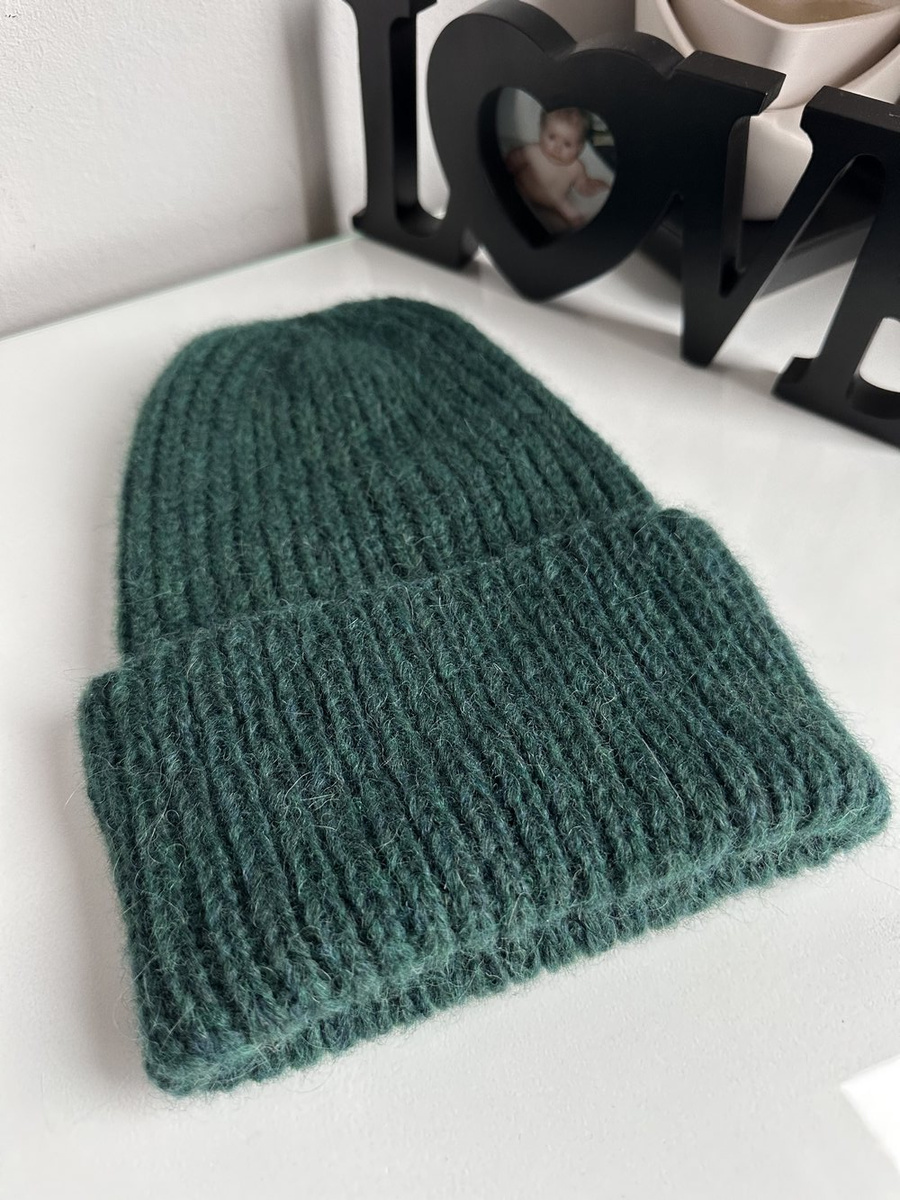Ciepła czapka ręcznie robiona wywijana CHMURKA Alpaka 19 Zielony Leśny