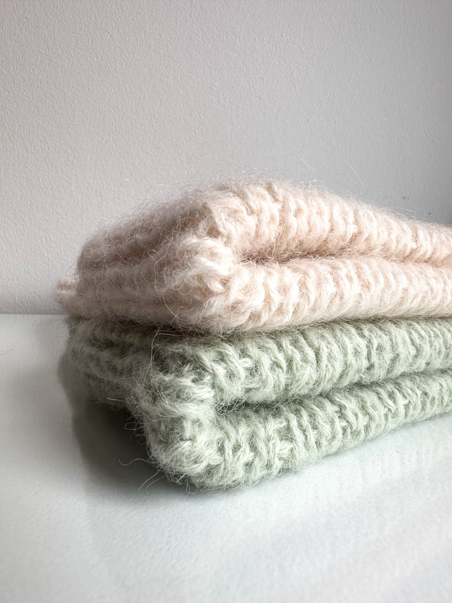 MORGANA – czapka damska zimowa alpaka + jedwab 9030/33 Lody Pistacjowe
