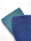 Handgemachte Damenmütze AUREA 100% Baby Merino plus Mohair und Seide 30/28 Blau