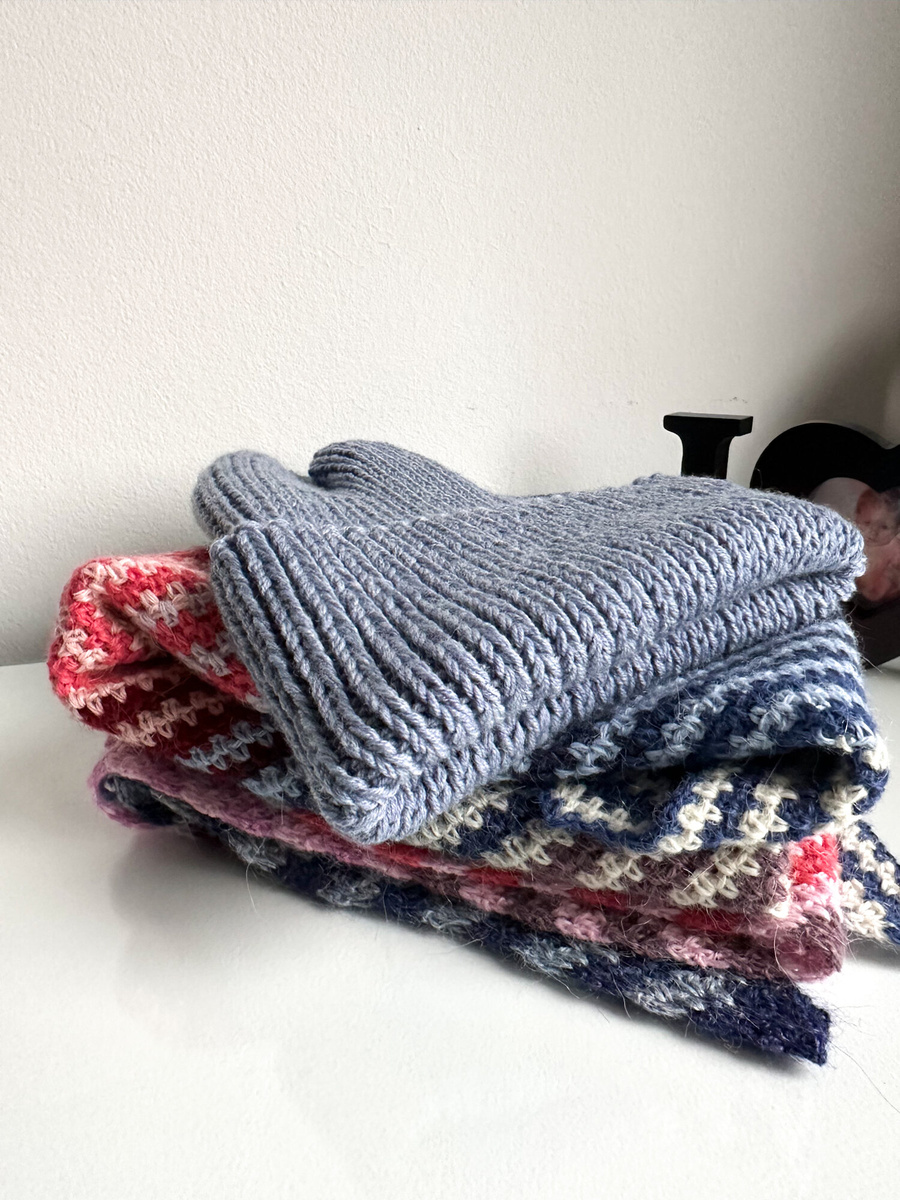 NANA – czapka wywijana merino 100% Baby Merino 37 Jasna Lawenda