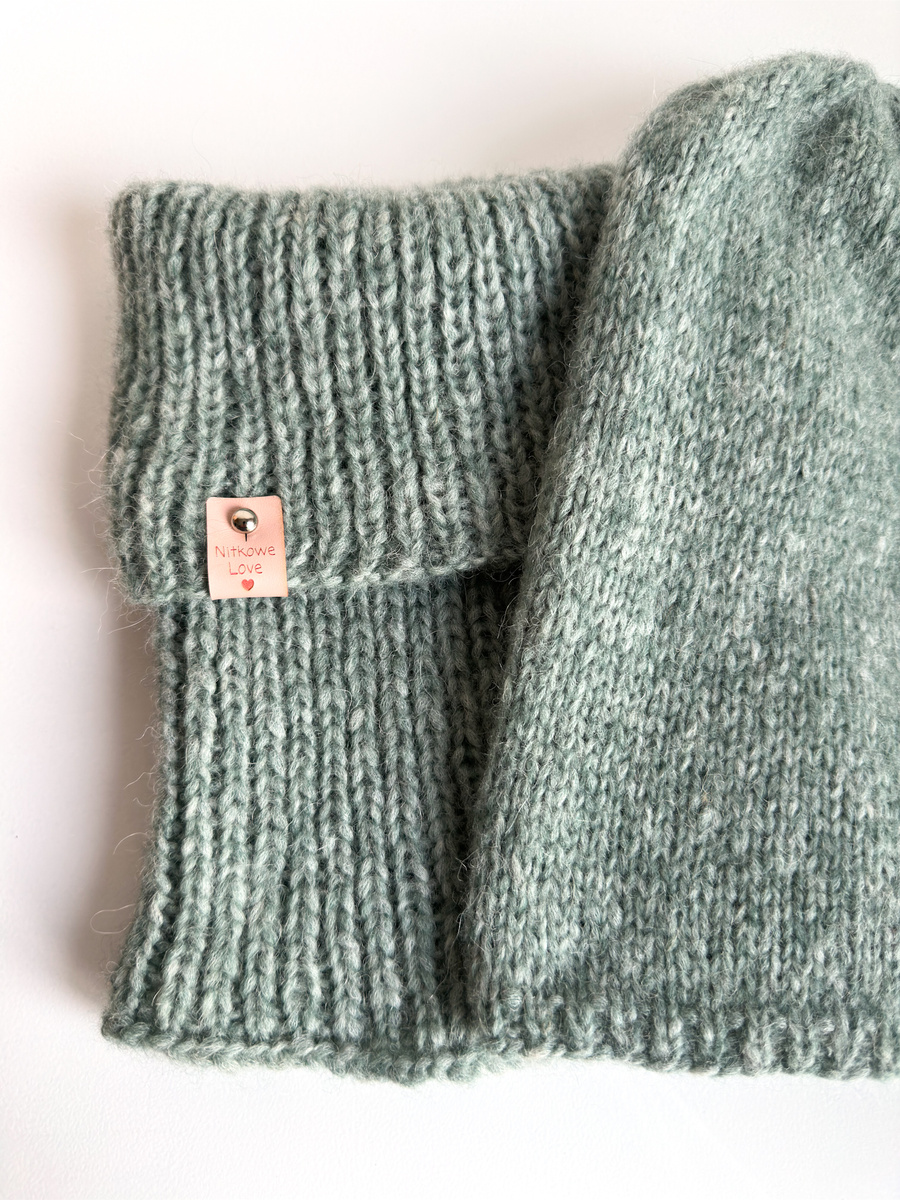 Ręcznie robiony KOMIN CHMURKA Alpaka 30 Zielona Szałwia