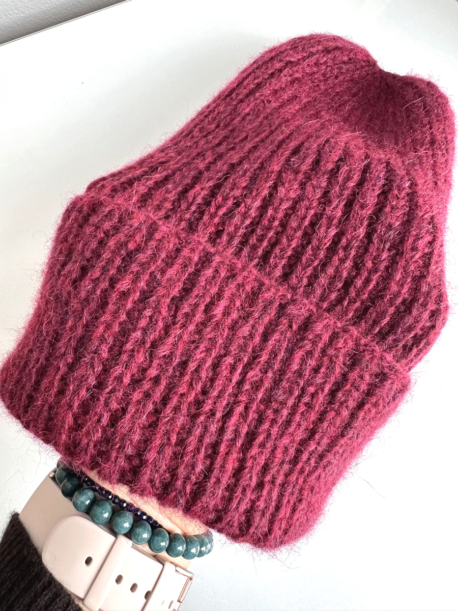 CHMURKA – czapka z alpaki damska wywijana 07 rubinowy