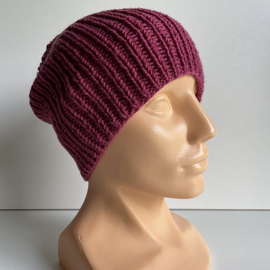 NANA – czapka beanie z wełny merino 100% Baby Merino 41 Śliwka