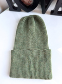 VARELLA – czapka zimowa beanie z wełny merino 100% Baby Merino 38 Oliwka