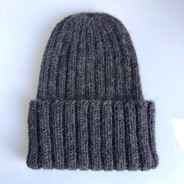 LAURIN Turn-Up Beanie 100% Alpaca 506 Dark Grey