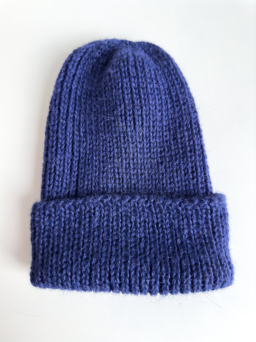 KIARA Mütze mit Umschlag 100% Alpaka 5575 Navy