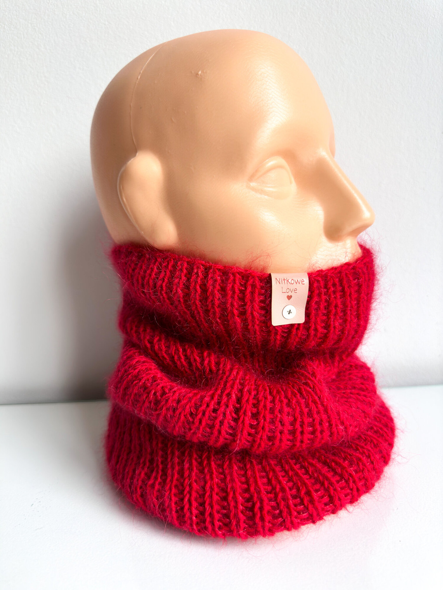 Ręcznie robiony KOMIN AUREA 100% Baby Merino plus moher i jedwab 16/14 Czerwony