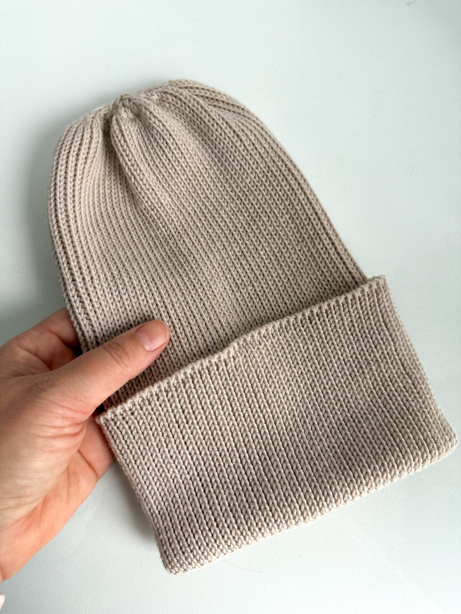VARELLA – czapka beanie z wełny merino 100% Baby Merino 63 piaskowy, jesienno-zimowa