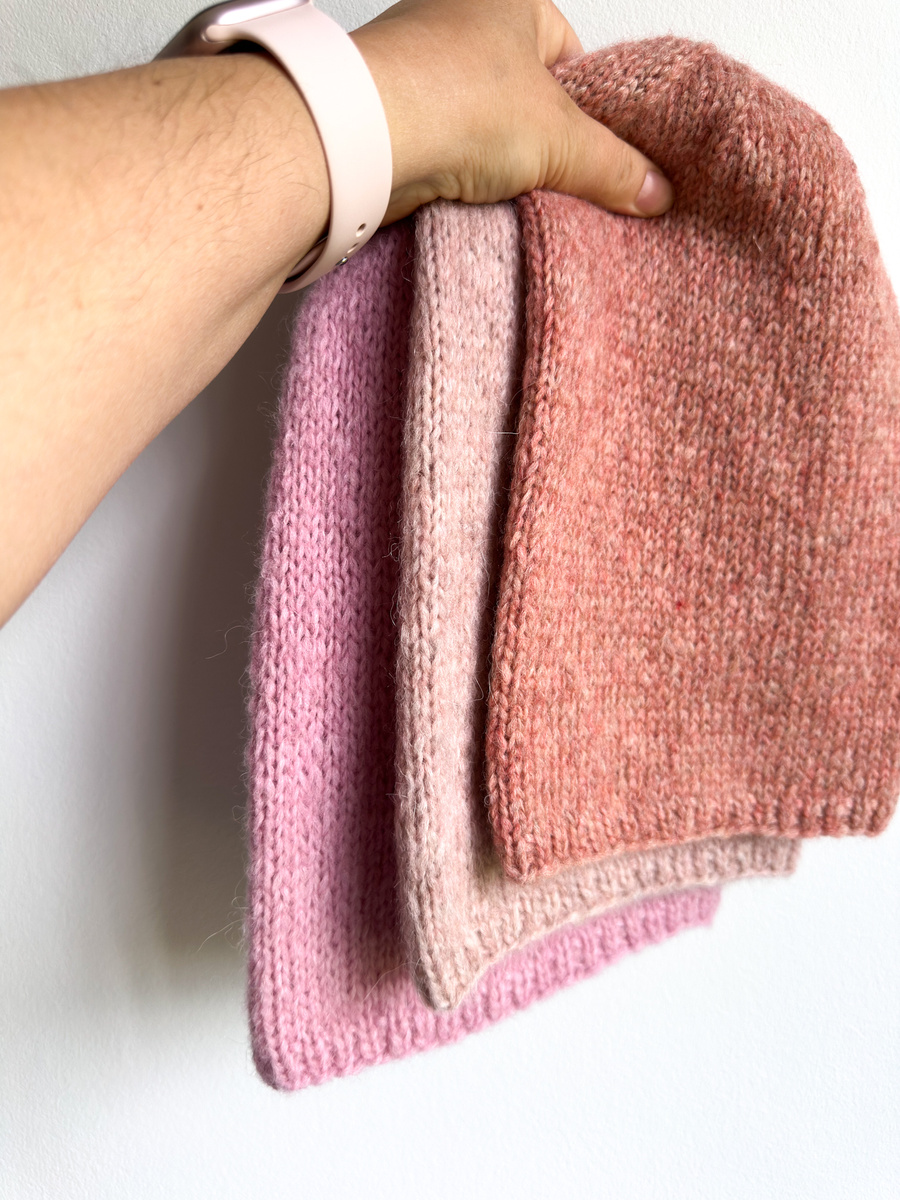 Ciepła czapka ręcznie robiona CHMURKA Alpaka 32 blush