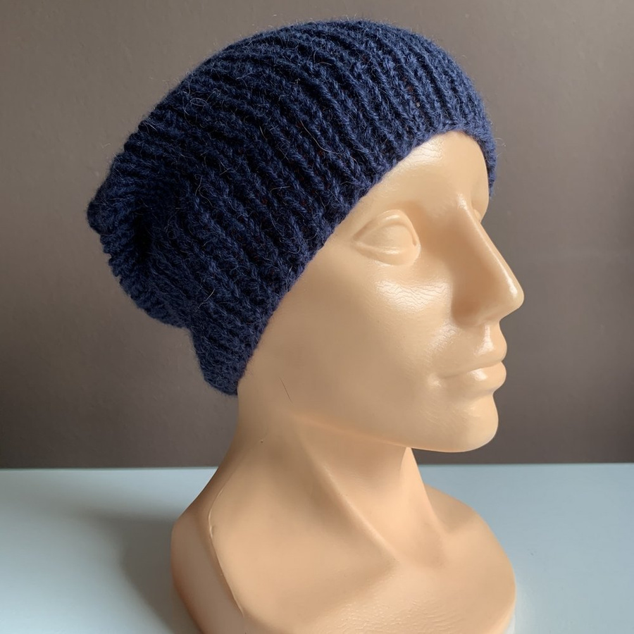 KIARA Beanie-Mütze aus 100% Alpaka 5575 Dunkelblau