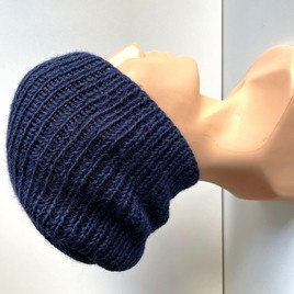KIARA Beanie-Mütze aus 100% Alpaka 5575 Dunkelblau