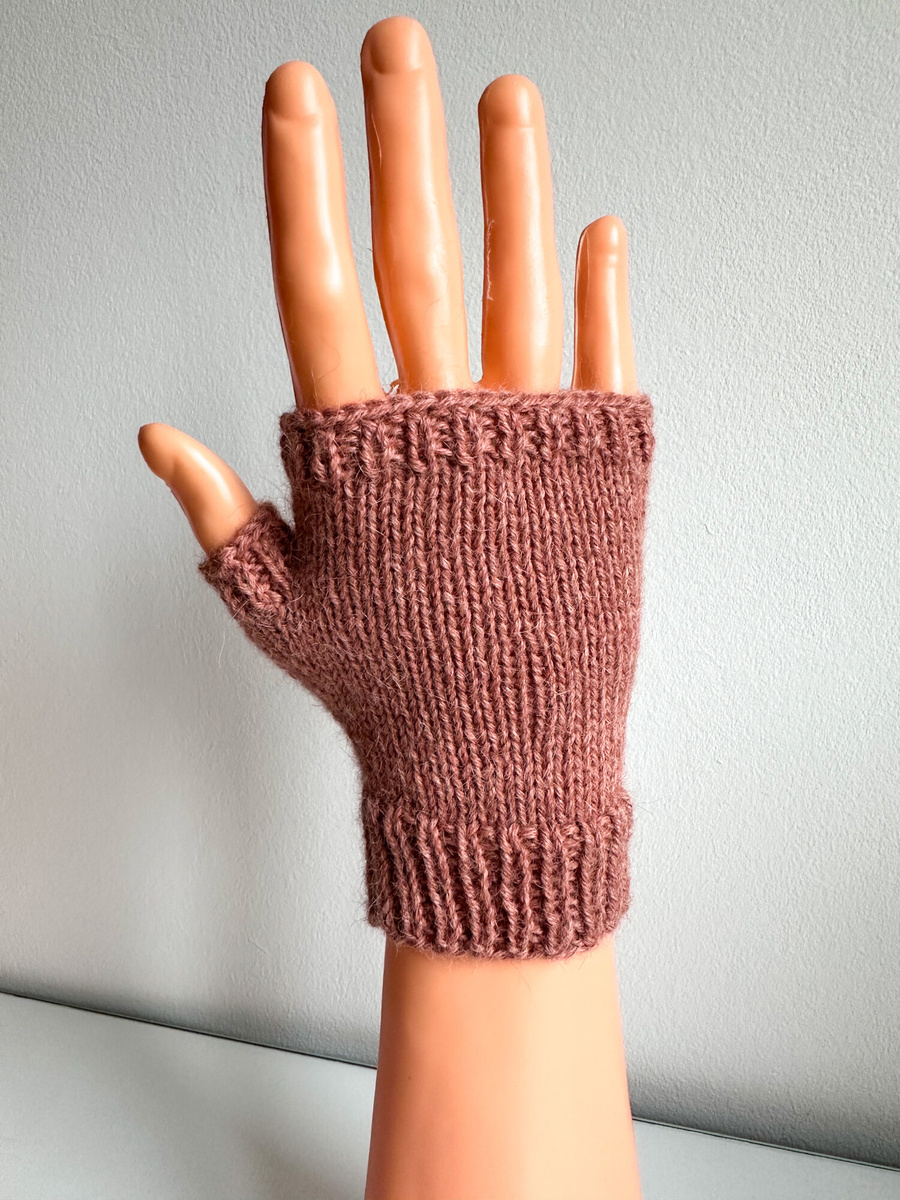 Wełniane Mitenki 100% Alpaka 9026 Blush