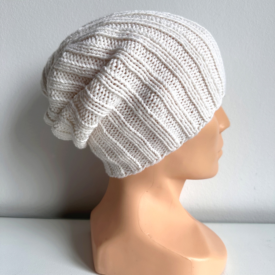 HELLI – czapka zimowa damska z wełny baby merino 01 biały beanie