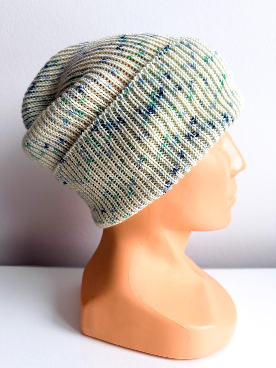 Beanie czapka z wełny merino VARELLA 100% Baby Merino Print 102 żeglarska pieśń