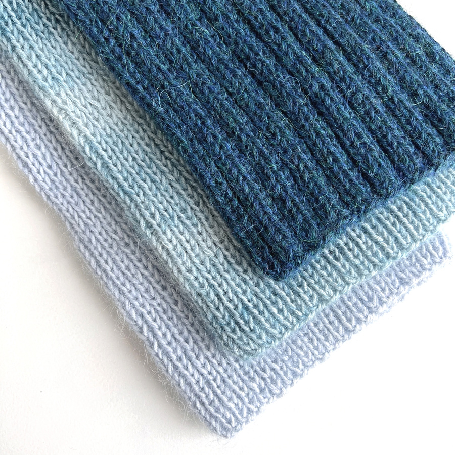 Ręcznie robiona Czapka LAURIN 100% Alpaka 7240 Niebieski Petrol