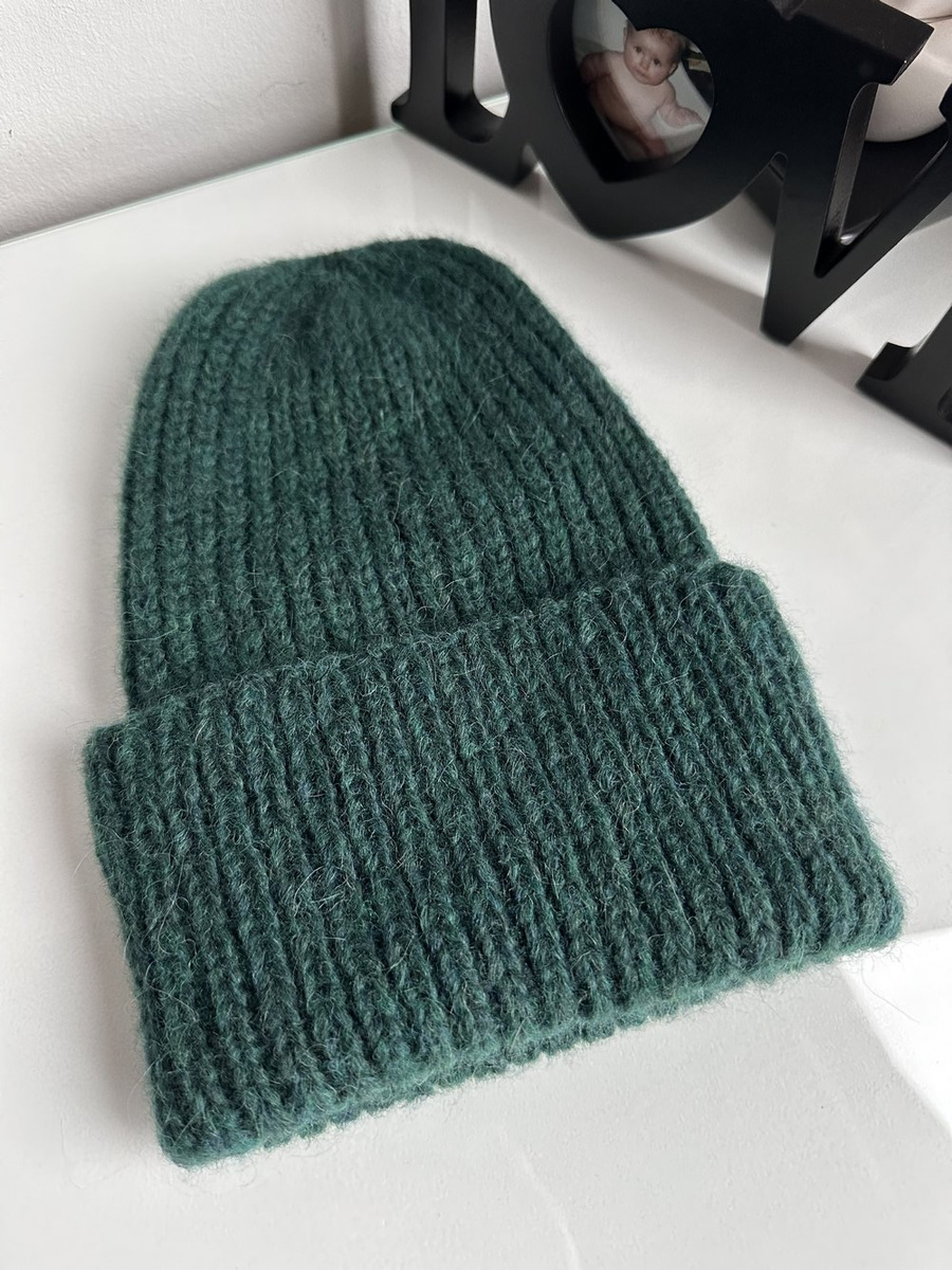 Ciepła czapka ręcznie robiona wywijana CHMURKA Alpaka 19 Zielony Leśny