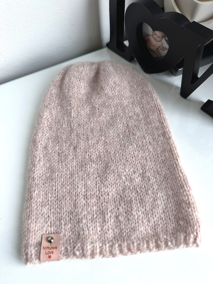 Ciepła czapka ręcznie robiona CHMURKA Alpaka 33 Różowy Piasek