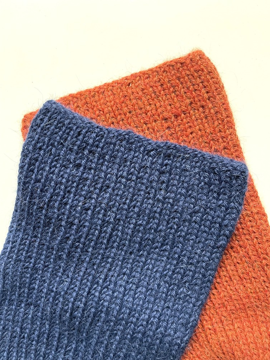 KIARA Beanie-Mütze aus 100% Alpaka 5575 Dunkelblau
