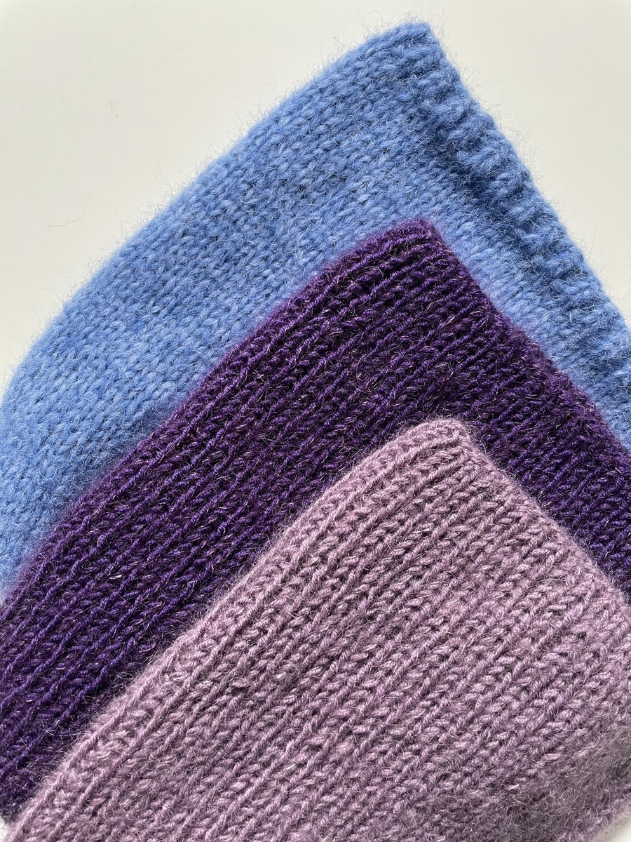 Handmade women's hat AUREA 100% Baby Merino plus mohair and silk 40/05 Amethyst