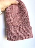 Ciepła czapka ręcznie robiona wywijana CHMURKA Alpaka 34 Różowy Marmur
