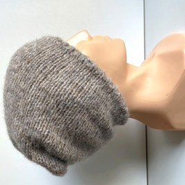 CHMURKA Beanie-Mütze aus Alpaka 26 Beige