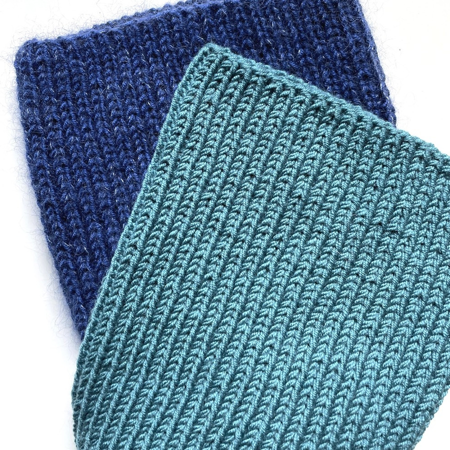 Czapka wełniana NANA 100% Baby Merino 47 Morze Północne